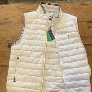 Tommy Hilfiger lightweight puff vest